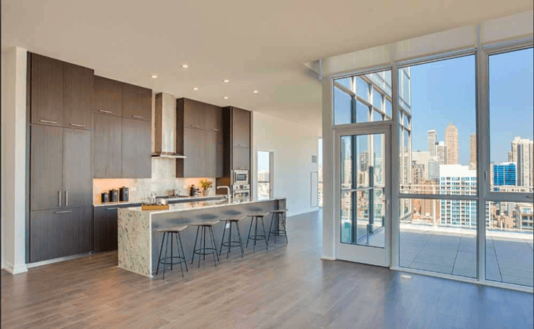 penthouses in chicago for rent