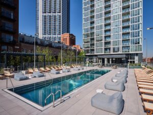 Penthouse for rent near River North 4 beds 4 bath with terrace