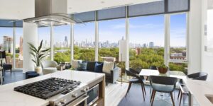 Now leasing luxury 2 bedroom 3 bed and convertibles studio and penthouse apartments near downtown Chicago